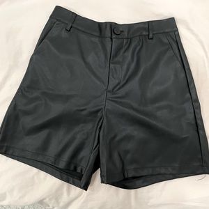 Faux Leather Shorts - Fit L